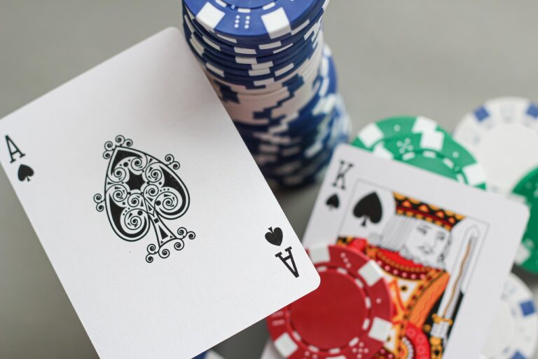 The Sovereign Grinder's Guide to the Best Crypto Poker Sites: Liquidity, Trustless RNGs, and Fee Arbitrage